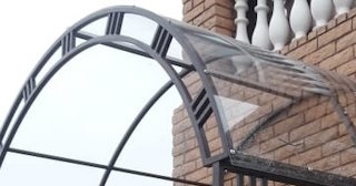 Кованные навесы над крыльцом дома в волжском - купить по цене от 2088 руб