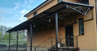 Навесы из профнастила над крыльцом Волжский, цена от 1827 руб.